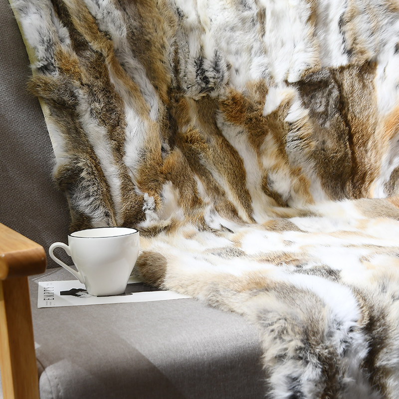 咖白色真兔毛床尾巾搭毯样板房间客厅沙发床搭酒店民宿软装装饰毯