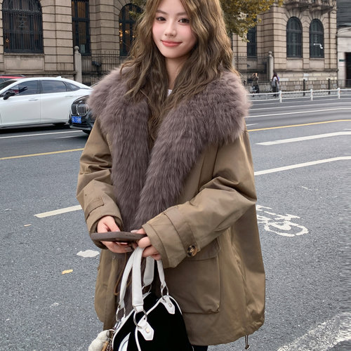 卡其色大毛领90白鸭绒派克服女