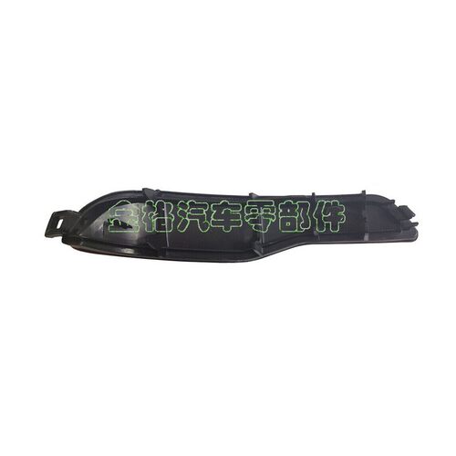 适用吉普切诺基后杠灯美版分左右OE 68105144AC 68105145AC