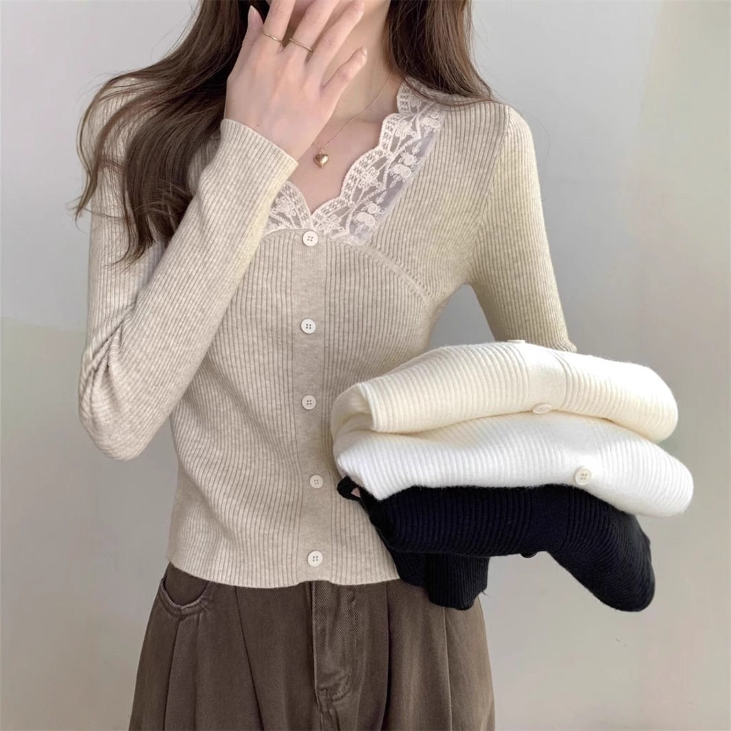 法式温柔气质设计感蕾丝衫V领针织衫女秋冬修身显瘦内搭打底毛衣
