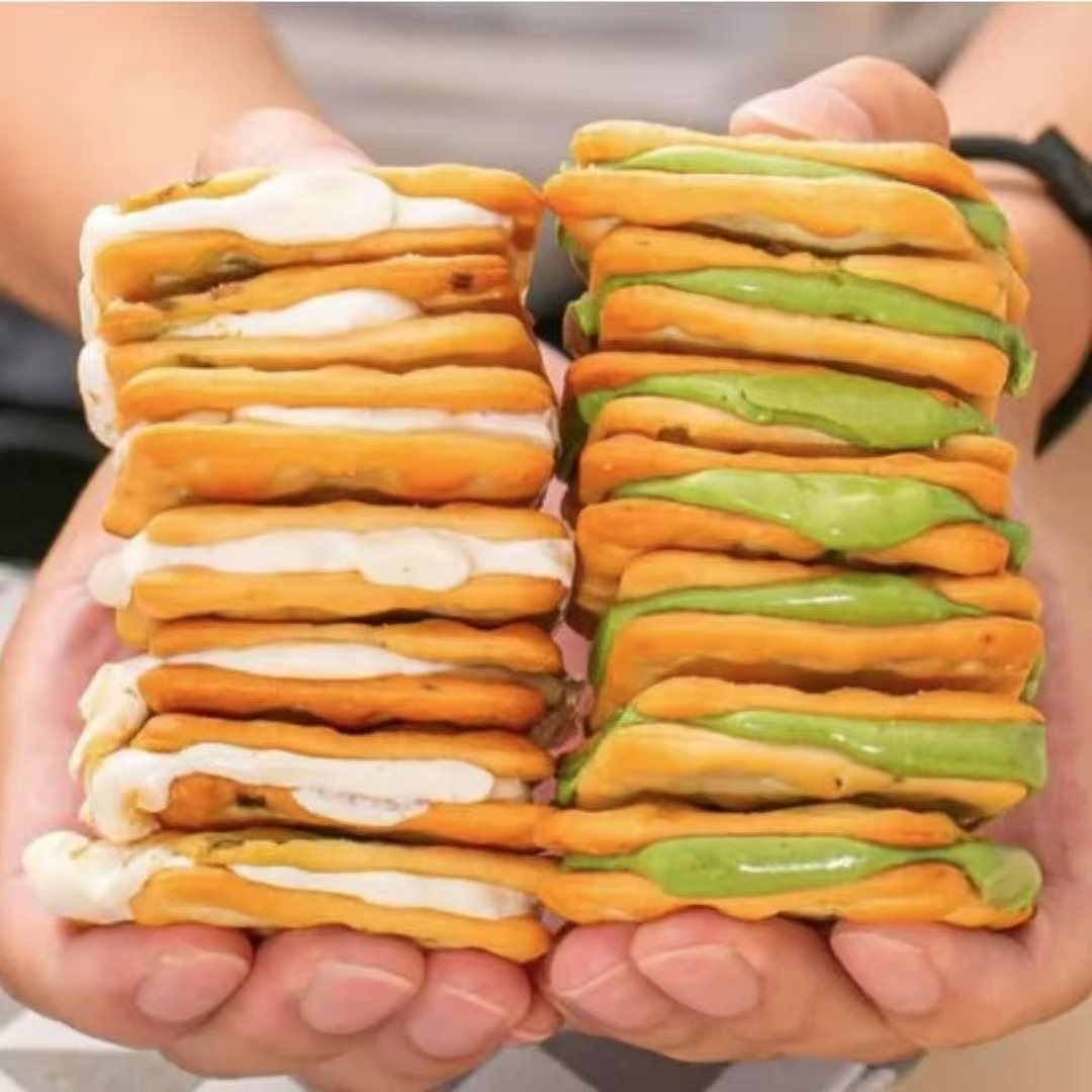 手撕牛轧饼夹心饼干牛扎台湾特产古早手工浓郁抹茶香葱休闲下午茶