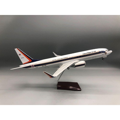 泰航波音737总统专机拼装模型