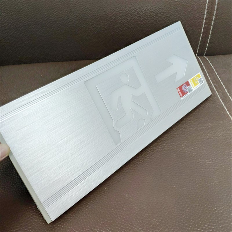 安全出口指示灯高级拉丝面板疏散标志消防指示牌全铝定制24