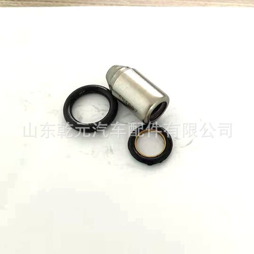 铅笔式喷油嘴   喷油器总成  8N1584  8N-1584