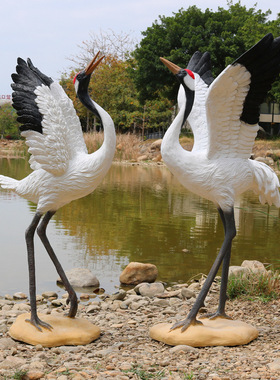 户外仿真仙鹤摆件水池造景雕塑园林景观装饰玻璃钢丹顶鹤动物模型