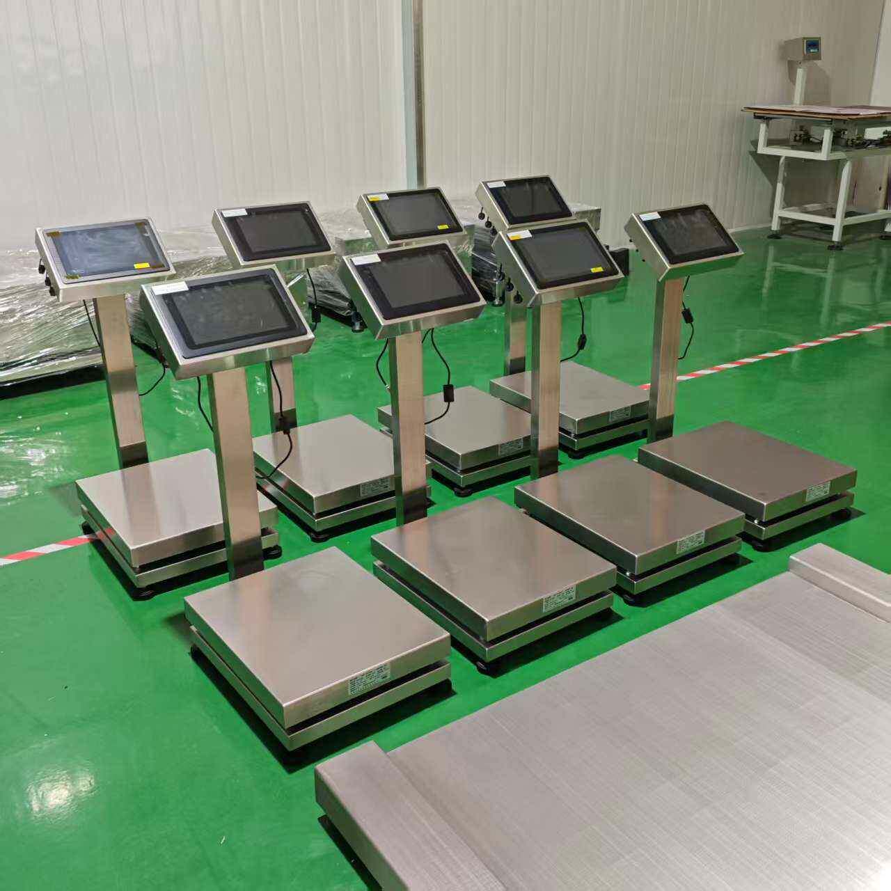 食品厂厂用员工计件统计系统PC秤大屏幕同步数据员工管理电子秤