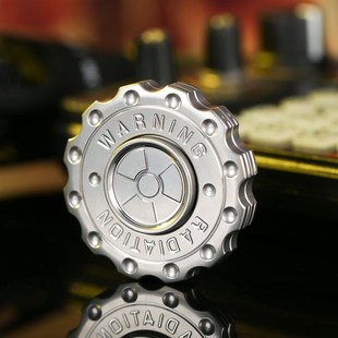 核武啪啪币二合一指尖陀螺全不锈钢超时旋转圆形齿轮减压玩具