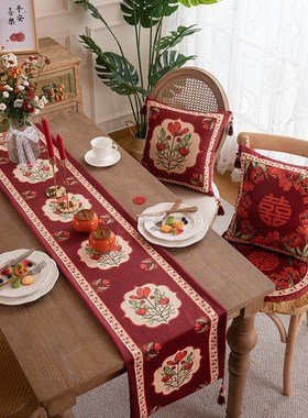 复古轻奢婚房布置红色花朵喜庆靠F枕床上沙发结婚抱枕婚庆用品