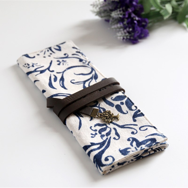 海浪和风青花瓷中国风手工包棉麻布艺文具包笔袋收纳袋皮绳布袋