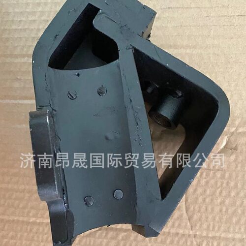 重汽HOWO T7H 汕德卡C7H C9H TX配件 发动机前支撑WG9725590600