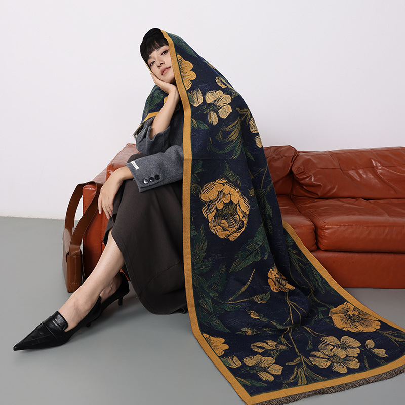 国风百搭油画多款提花气质百搭护颈保暖围脖外搭披肩防风御寒秋冬