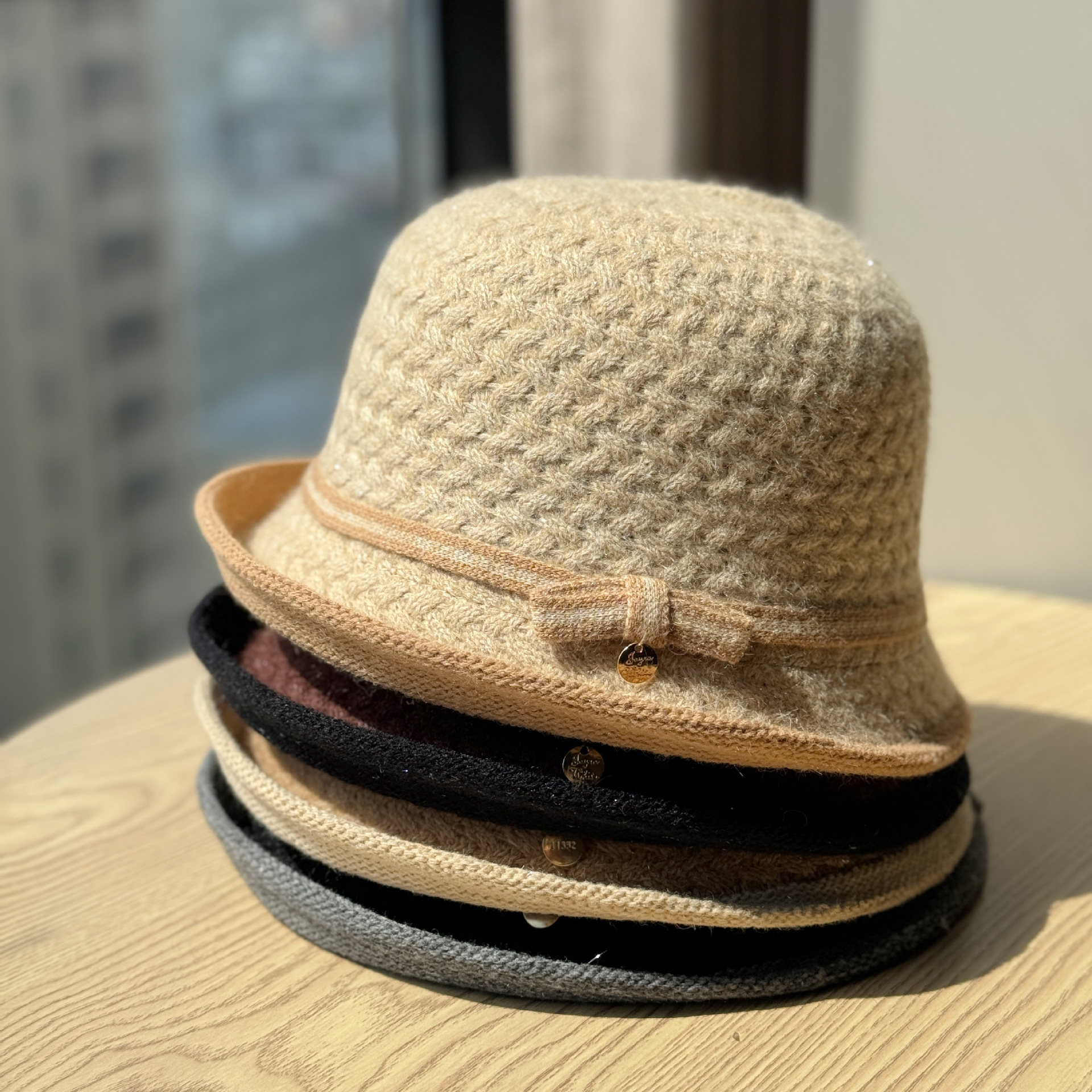 新款中老年帽子女士秋冬季妈妈时尚毛呢盆帽老人奶奶秋冬天渔夫帽