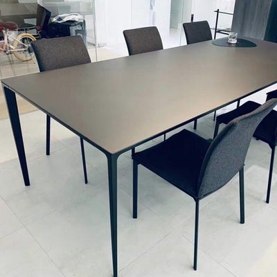 意式纯黑岩板餐桌德利丰家用小户型极简轻奢北欧铝合金长方形饭桌