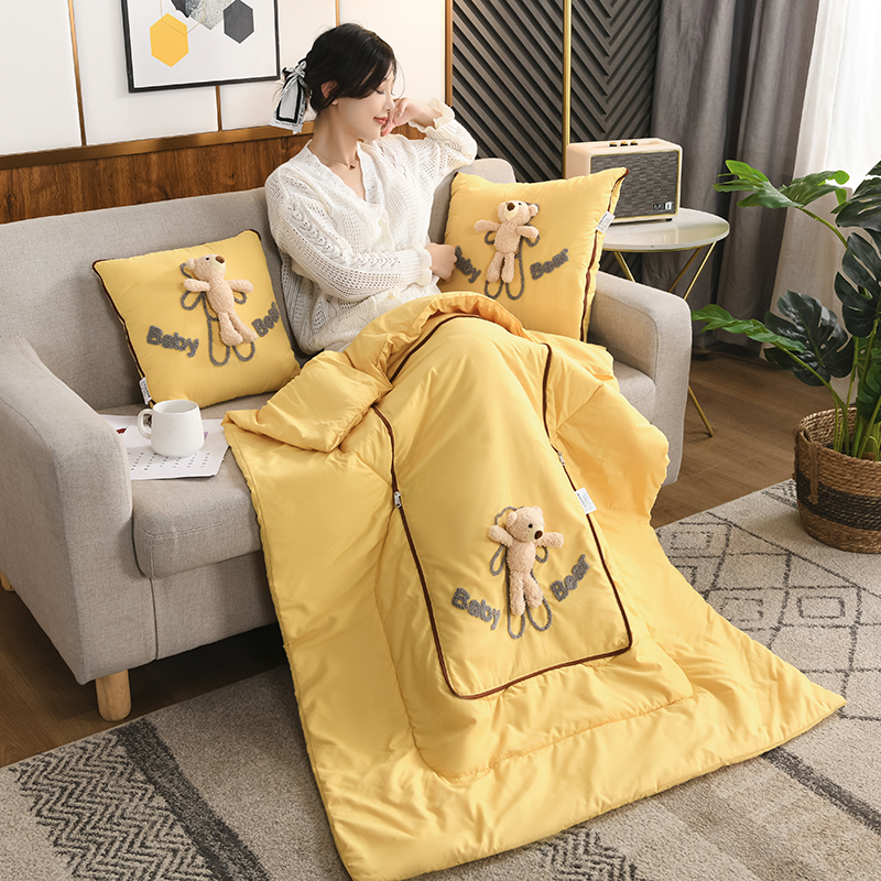 汽车抱枕车用被子两用新款车载y枕头毯子二合一沙发靠枕夏季空调