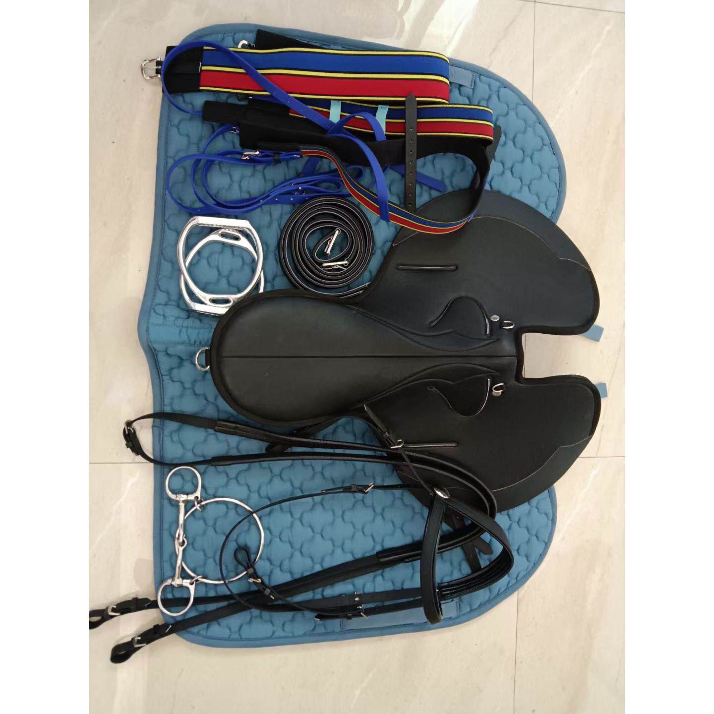 马匹装备赛鞍晨操鞍加厚赛马鞍子马具用品速度鞍比赛鞍全套