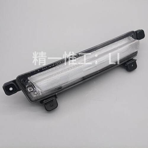 843577928405121784170825适用于凯迪拉克XT5后杠灯后倒车灯