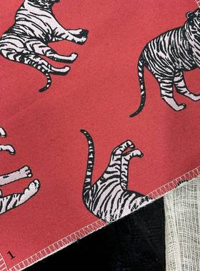 门幅142cm动物图案面料红色蓝色动物图案面料设计师样板房窗帘布