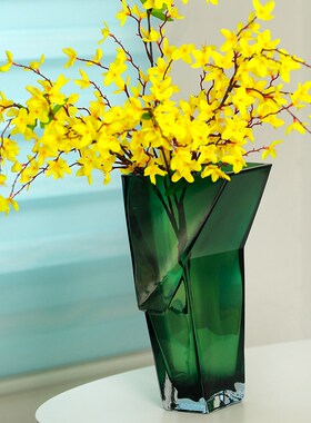 明瑞新款绿色简约创意几何v异型花瓶客厅水养插花鲜花花瓶摆件餐