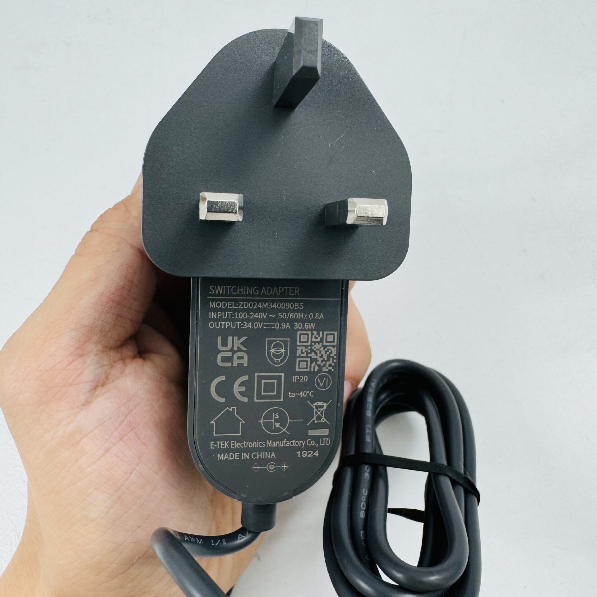 追觅Z20/Z30吸尘器海外原装充电转换器欧规英规CE充电器电源适配
