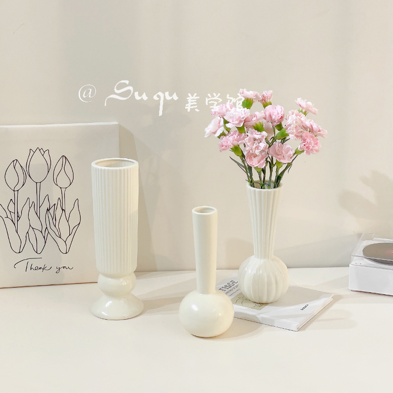 简约奶油风小花瓶摆件高级感客y厅桌面家居餐厅装饰插干花玫瑰鲜