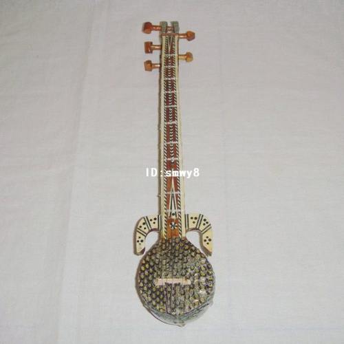 蛇皮热瓦普 新疆乐器 热瓦普 新疆热瓦普 新疆民族乐器