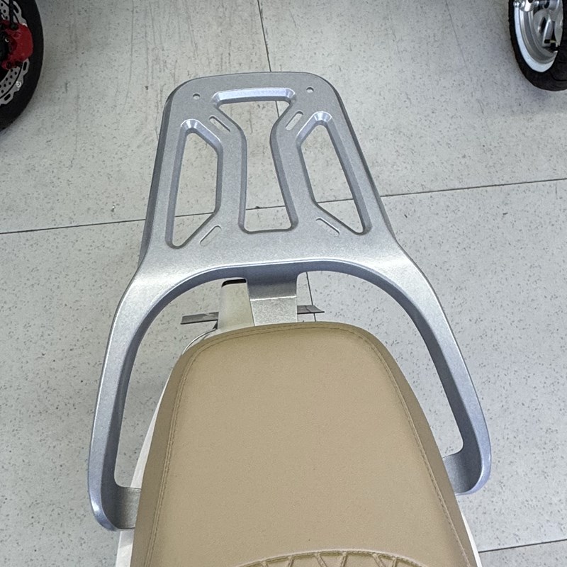 适用台铃明星EB电动车尾架铝合金尾箱延长架后衣架TDT7S021-1Z