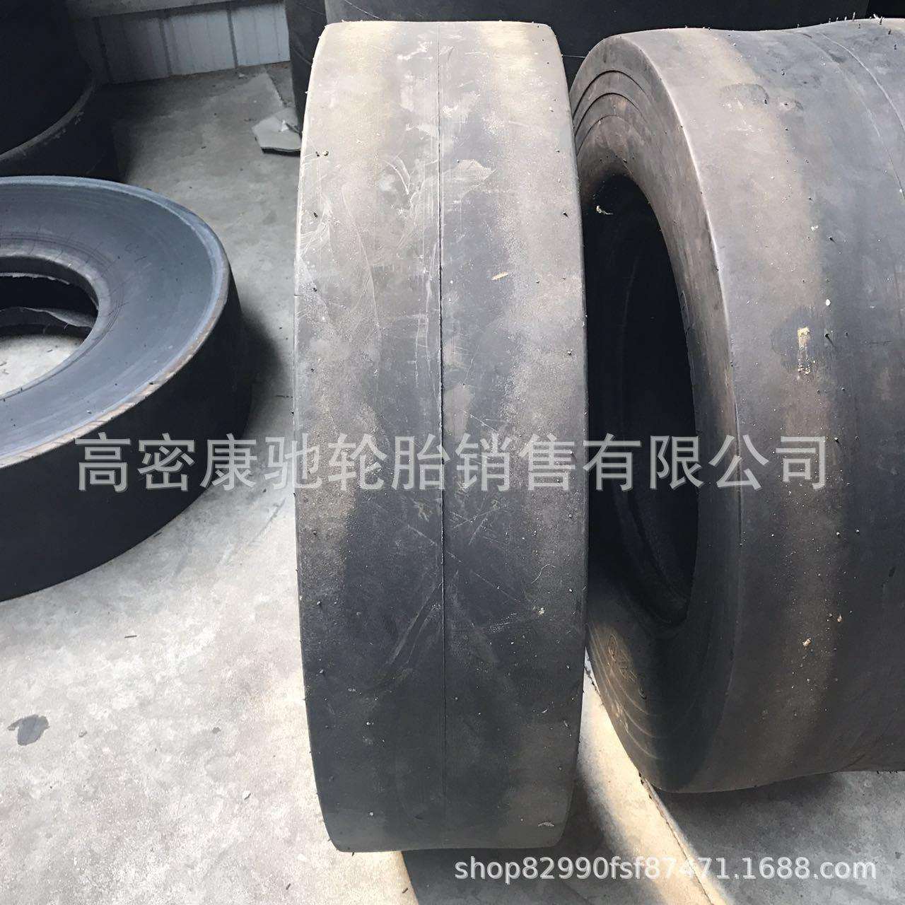 供应13/80-20胶轮光面压路机1100-20 14/70-20工程机械轮胎