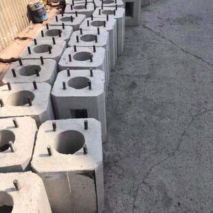 定制水泥基础预埋件路灯基础监控立杆基础猫跳台监控立杆水泥墩