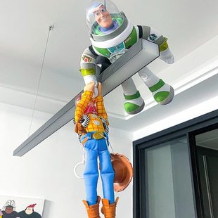 巴斯光年救胡迪公仔挂饰摆件电视柜书柜儿童房间置物架挂件装饰品