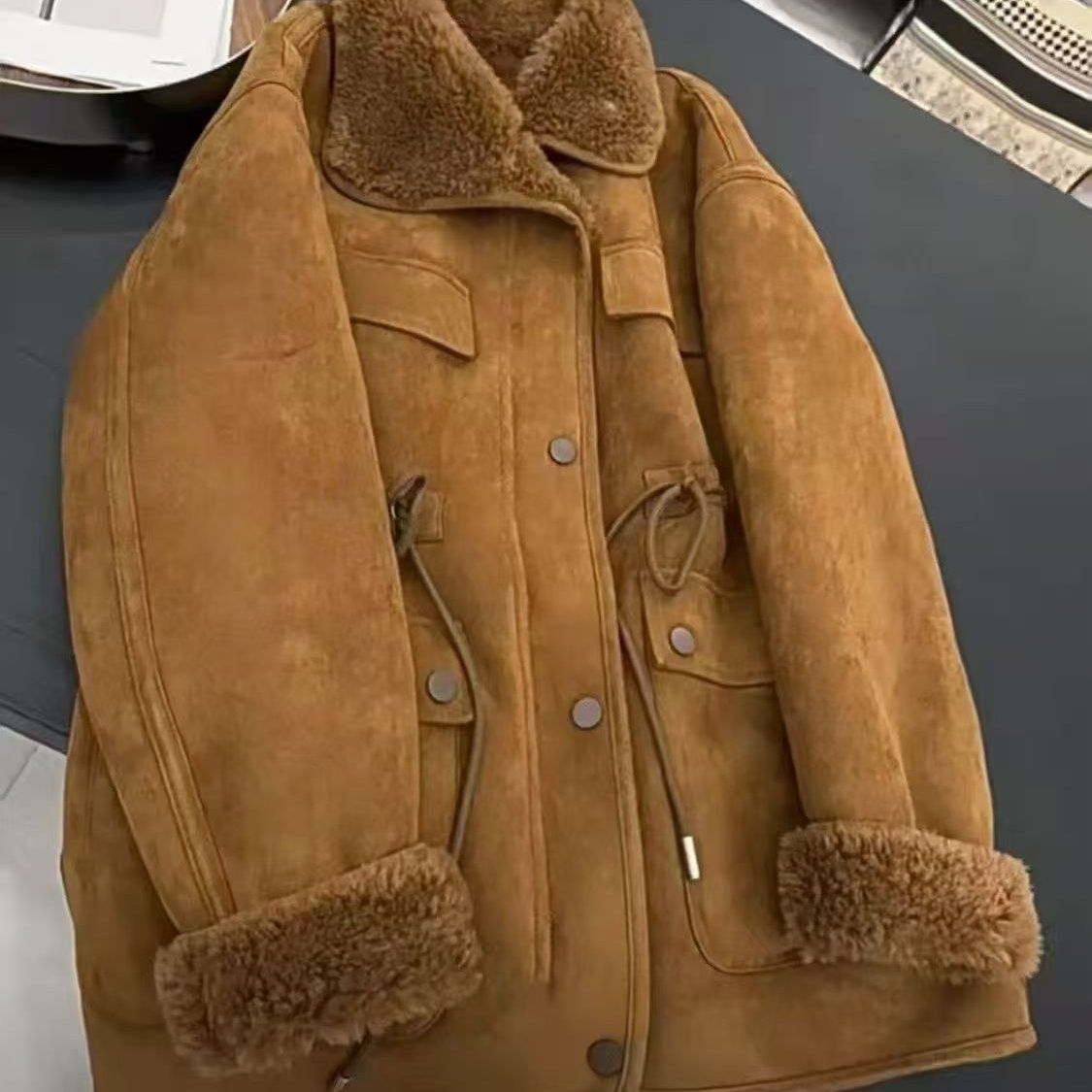 大码胖妹妹爆款皮毛一体棕色翻领羊羔毛绒长袖外套女冬季加厚上衣