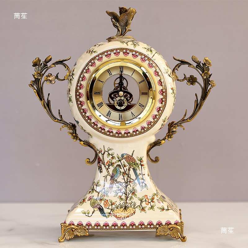 欧式客厅玄关装饰品摆件 别墅样板房美式合金陶瓷台钟座钟蜡烛台