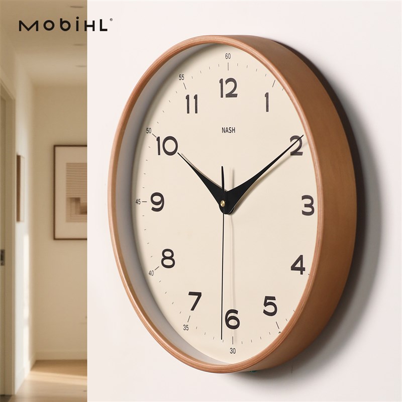现代极简时尚挂钟客厅高级t感轻奢简约钟表挂墙时钟2025新款免打