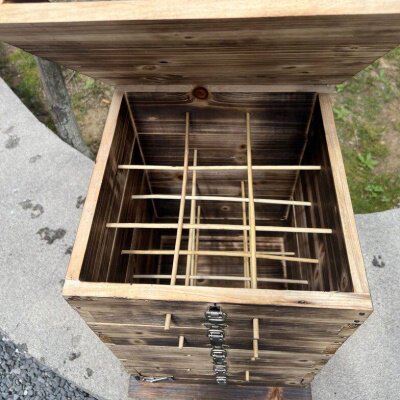 全套格子蜂箱五层杉木四方中蜂土养蜜蜂GN箱诱蜂桶一家亲养蜂工具