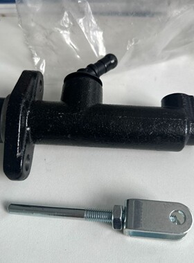 91A4610100,91A46-10100 适用 尼桑叉车刹车总泵