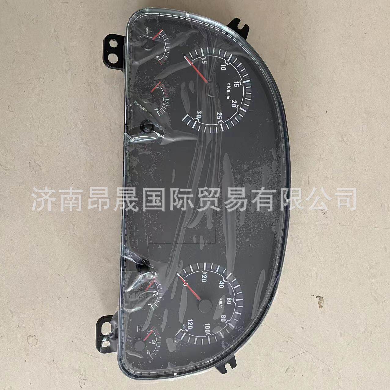 重汽HOWO T7H 汕德卡C7 C9配件出口WG9716582244  C7燃油组合仪表