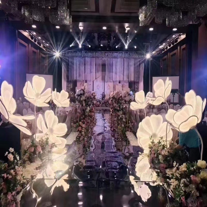 牡丹花发光路引灯婚庆婚礼道具蕾丝铁艺舞台场景装饰布艺美陈背景
