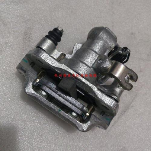 东南菱帅蓝瑟菱悦V3 菱致V5 V6 A5后分泵刹车卡钳 制动卡夹刹车片