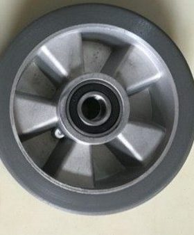 洁驰BA530BT洗地机配件 行走轮大轮子行驶轮后轮车轱辘主轮承重轮
