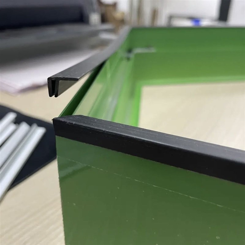 软膜天花卡布灯箱防风条收边条扣边条软膜天花吊Z顶缝隙收边