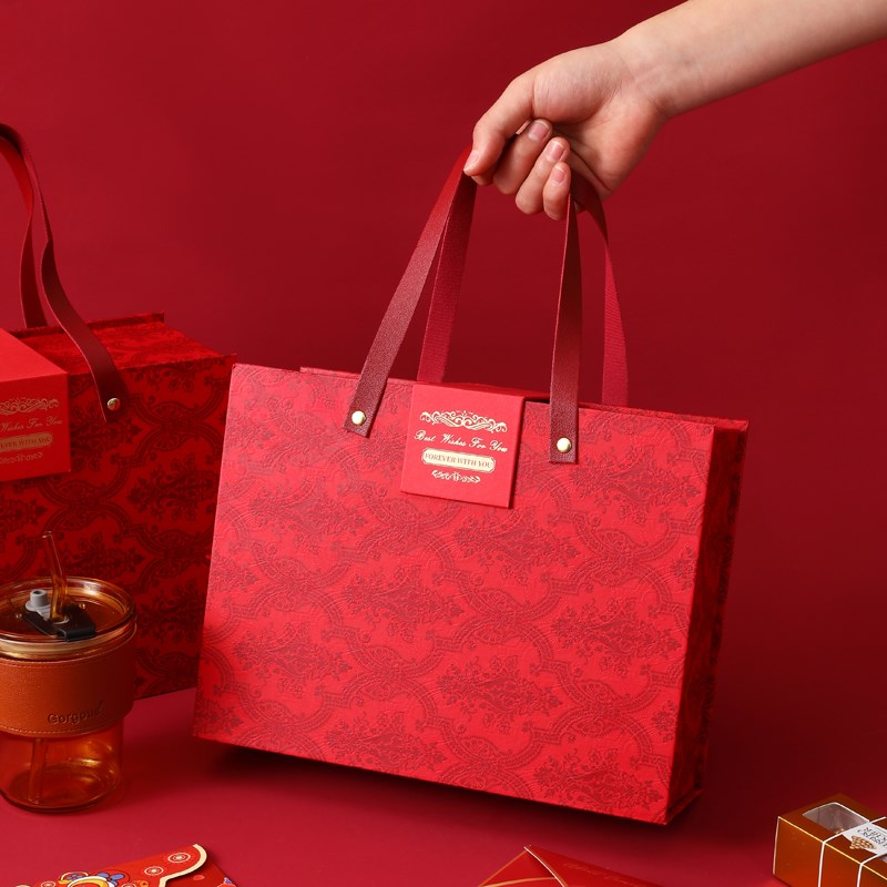 2025蛇年新年礼盒公司活动年会送员工新年礼物实用型高端伴手礼