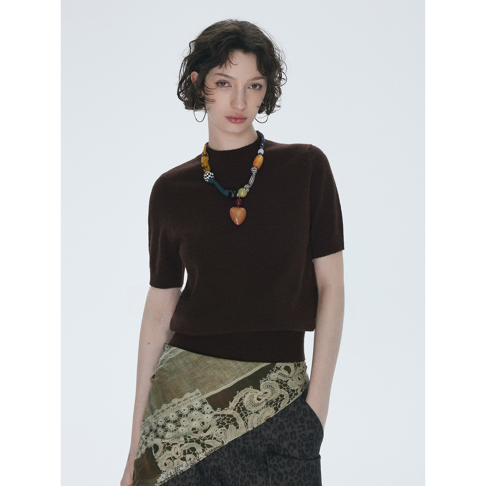 法式高级简约半高领短袖针织衫女春夏短款通勤显瘦打底衫t恤上衣