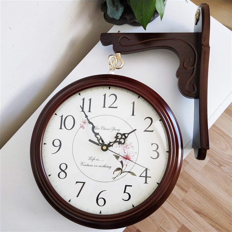 新款进口双d面挂钟实木简约现代客厅静音欧式田园地中海时尚石英