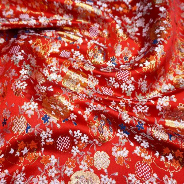 特 大红色中国风夹金丝线石榴花和风织锦缎面料 云锦丝绸缎子布料