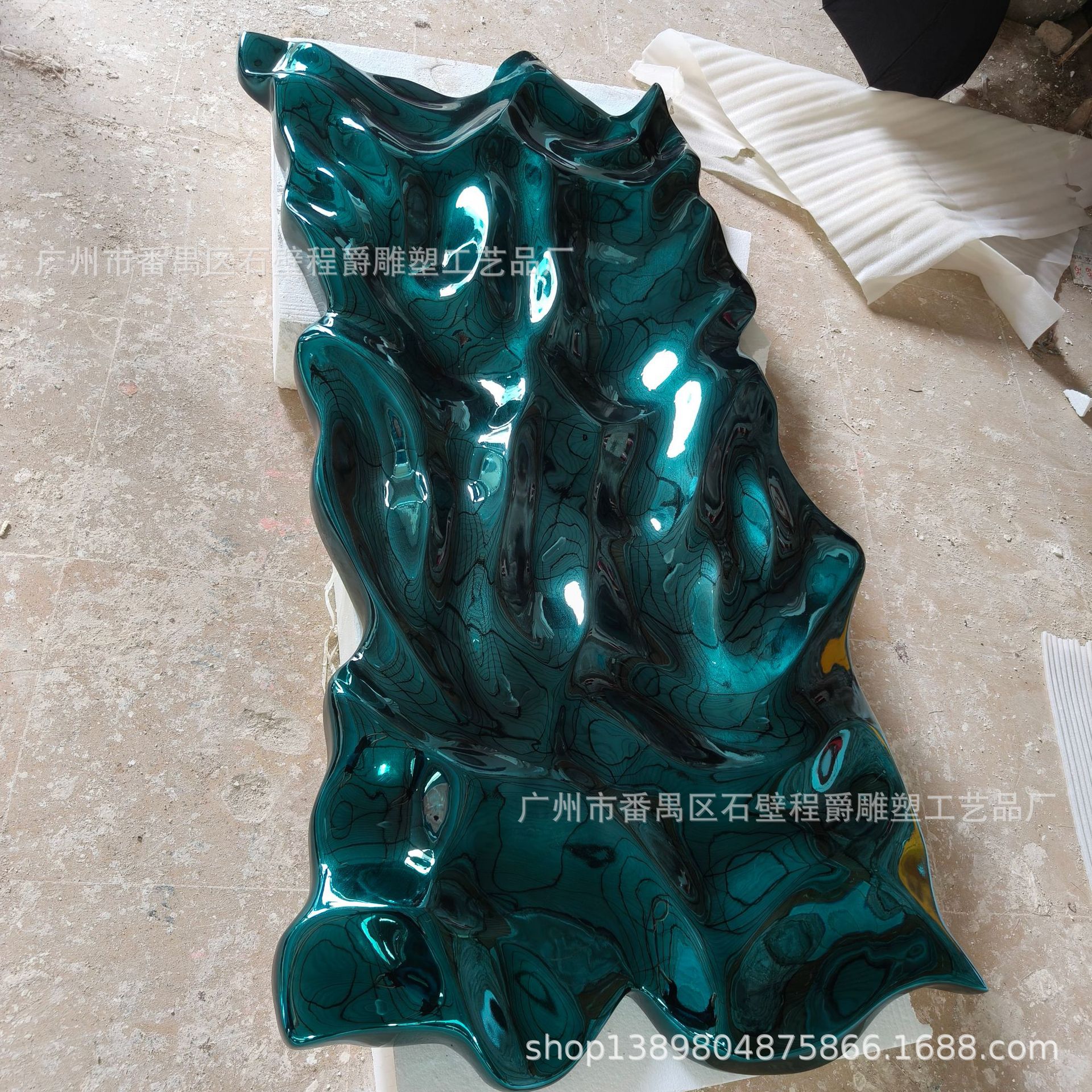定制玻璃钢仿水波电镀雕塑 室内装饰装潢氛围设计感