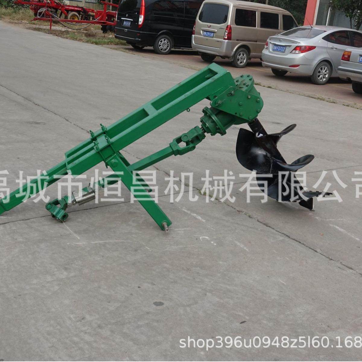 大型植树挖坑机拖拉机后置打洞机打孔打桩机