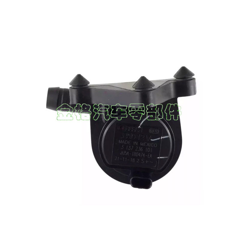 适用福特发动机电动电动冷却水泵OE L1MZ18D473PAD冷却管冷却液