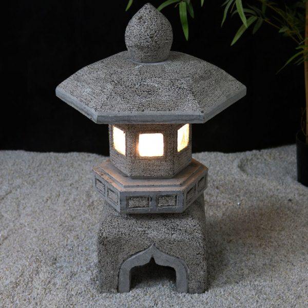 石雕石灯笼日式庭院仿古中式户外太阳能电灯摆件花园草坪造景石头