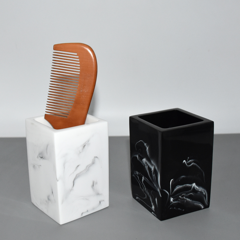 化妆室放梳子收纳筒北欧轻奢化妆刷收纳筒浴室化妆刷木梳架置物架