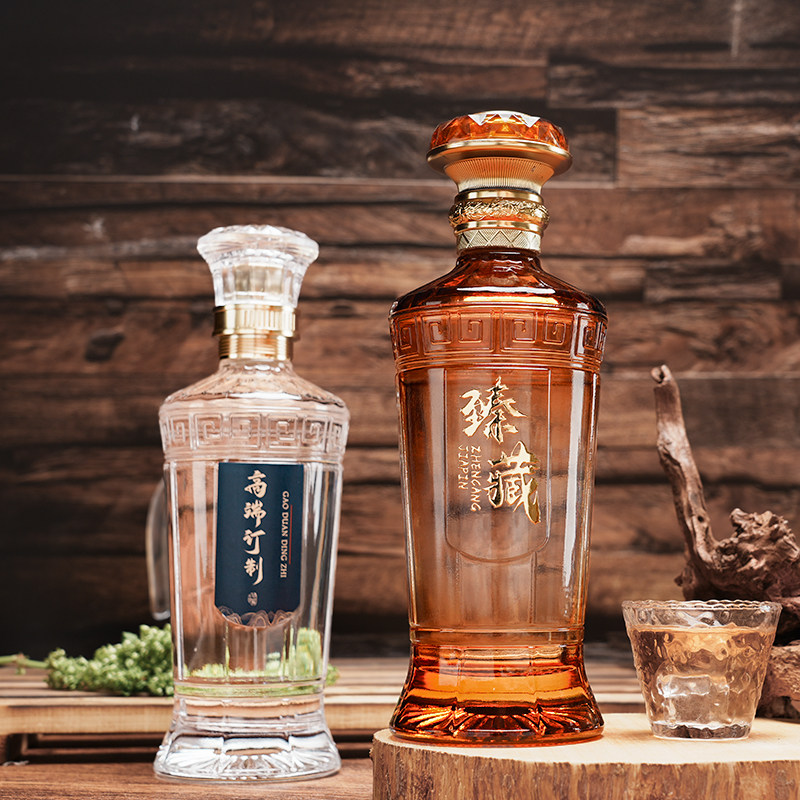 高端一斤装玻璃白酒空瓶定制