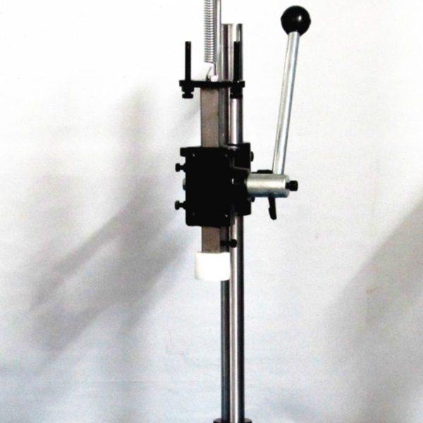 啤酒瓶压盖机 香油 酱油手动压盖器汽水玻璃瓶封盖机 手动压盖机